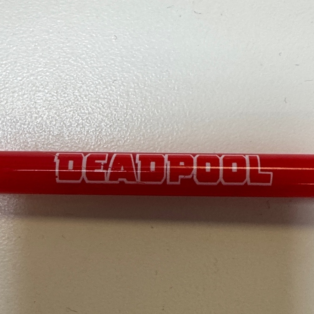 Deadpool Marvel Character Pen - Picture 3 of 4
